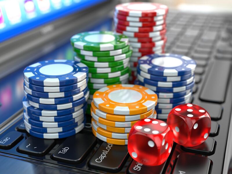 Плюсы интернет-казино: возможна ли игра без риска?